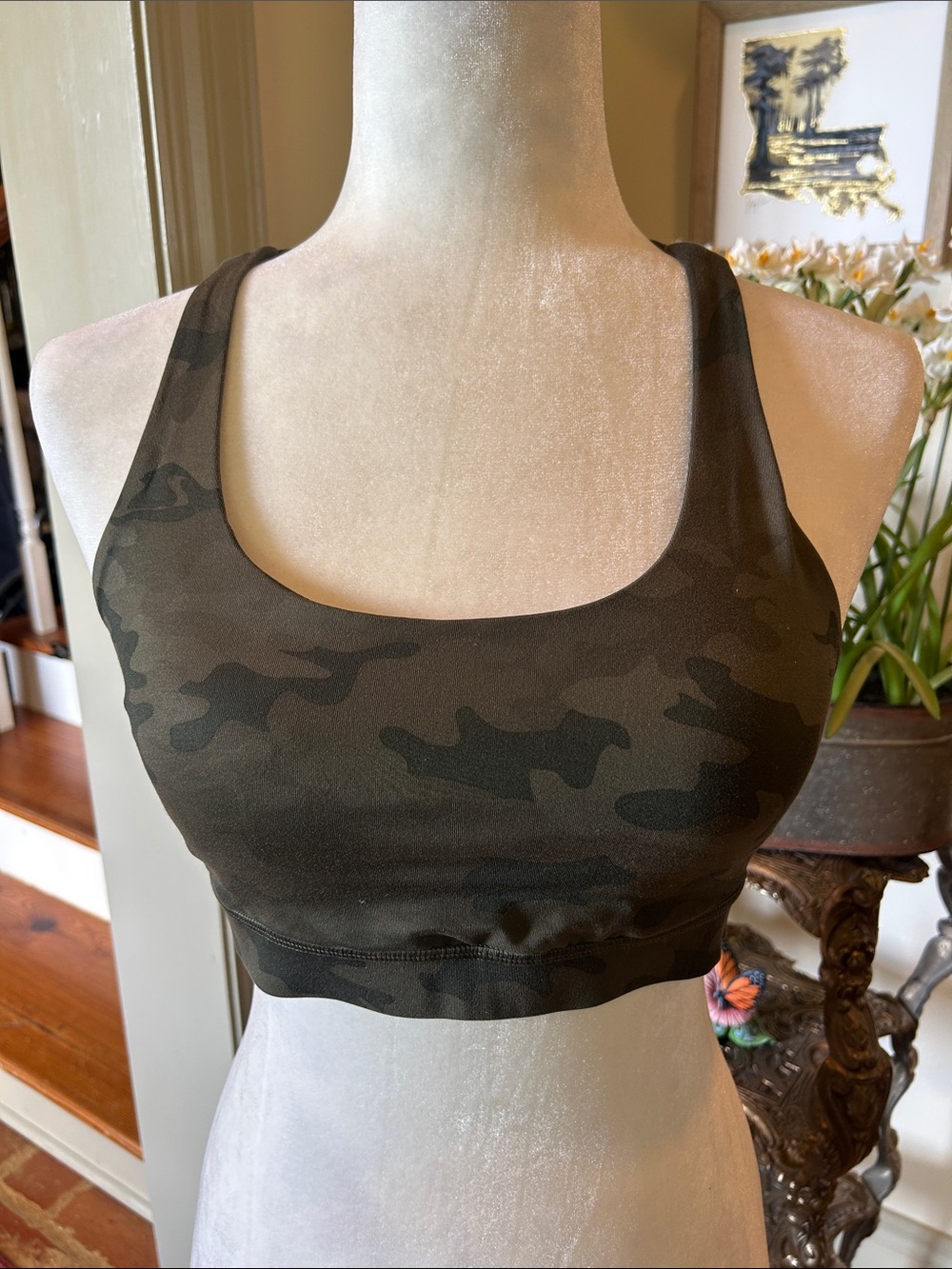 Lululemon sports bra